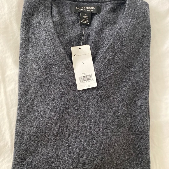 Grey Luxury Blend Sweater - Picture 3 of 3